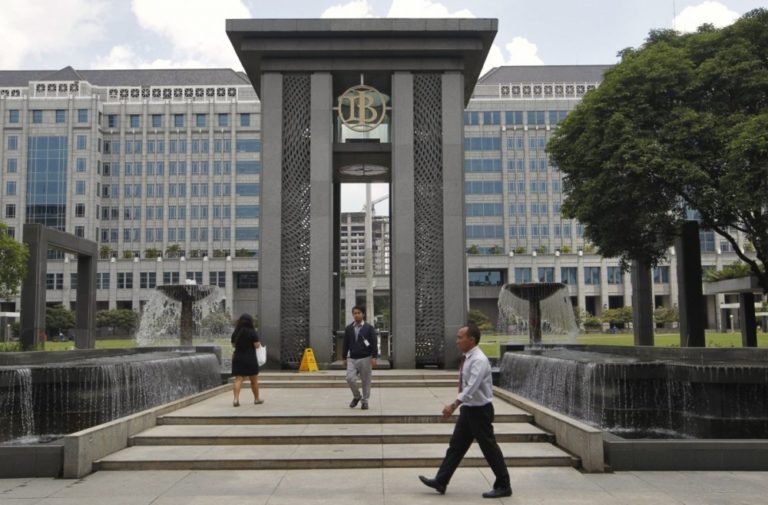 Banco Central de Indonesia advierte a los ciudadanos de los peligros de Bitcoin
